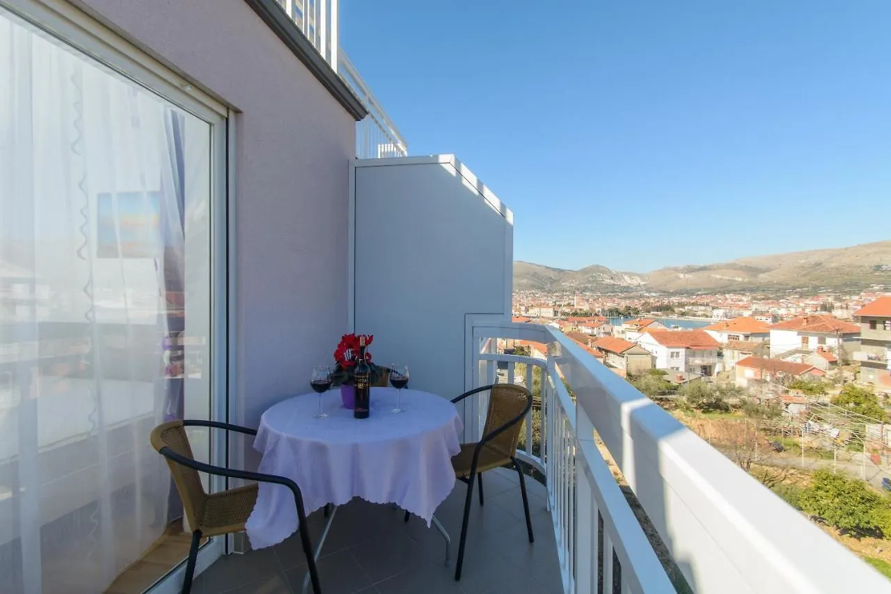 Apartments With A Parking Space Trogir - 15440 Croatia